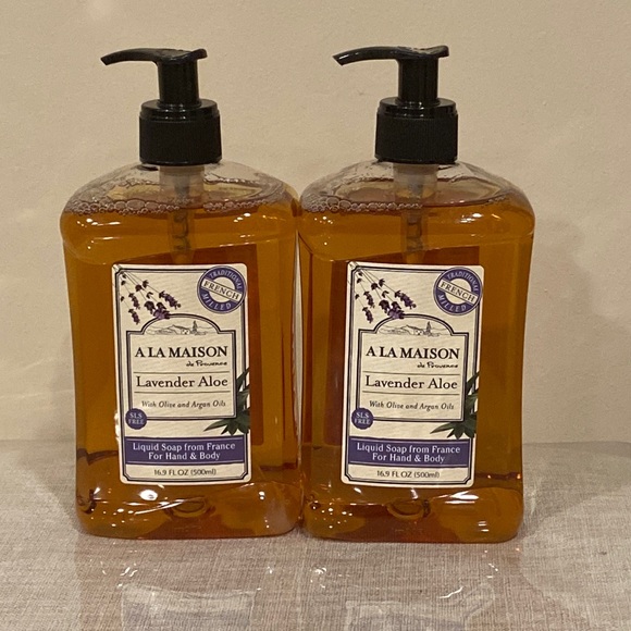 Lot of 2 A La Maison Scented Liquid Soap - 16.9 oz - Picture 1 of 5